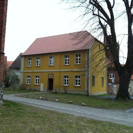 Burgpension Gardelegen Zewnętrze zdjęcie